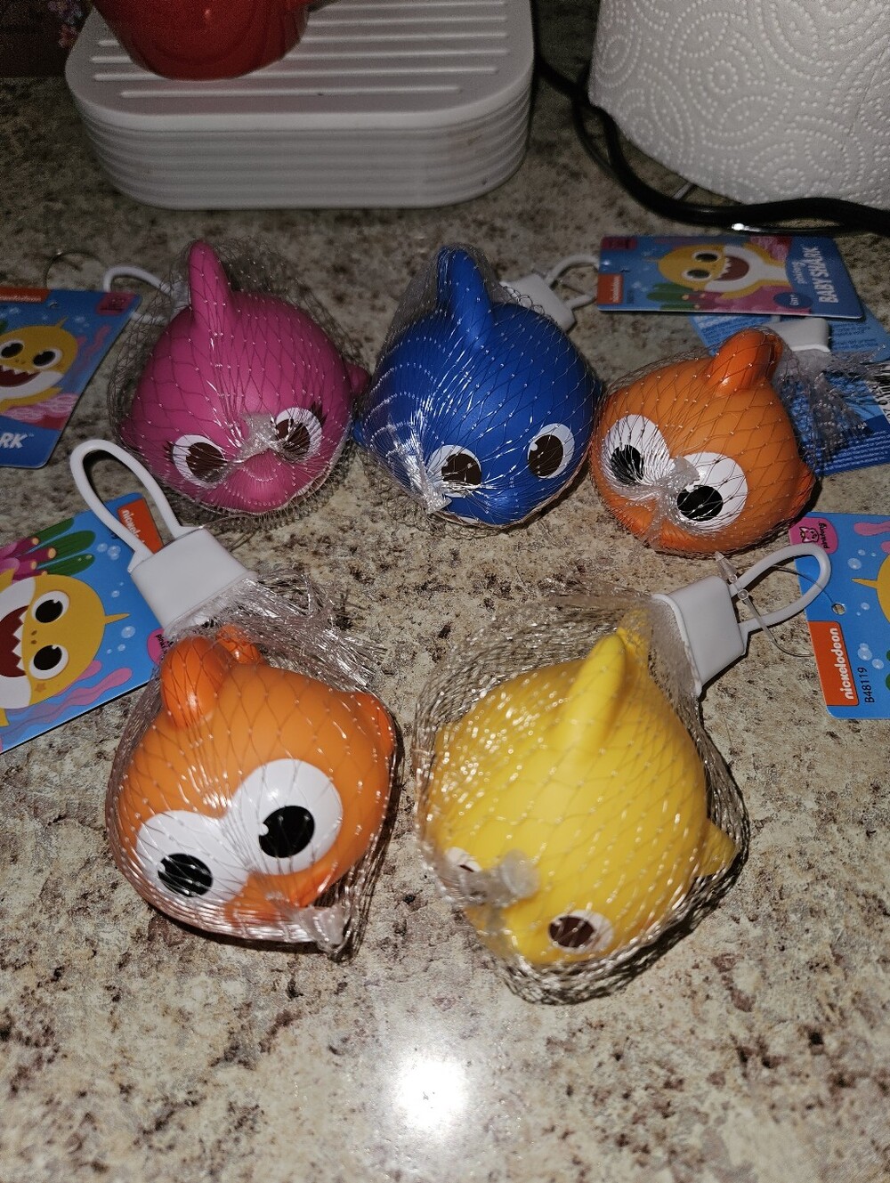Bath Toy Fish Set - Yellow, Blue, Pink, Orange